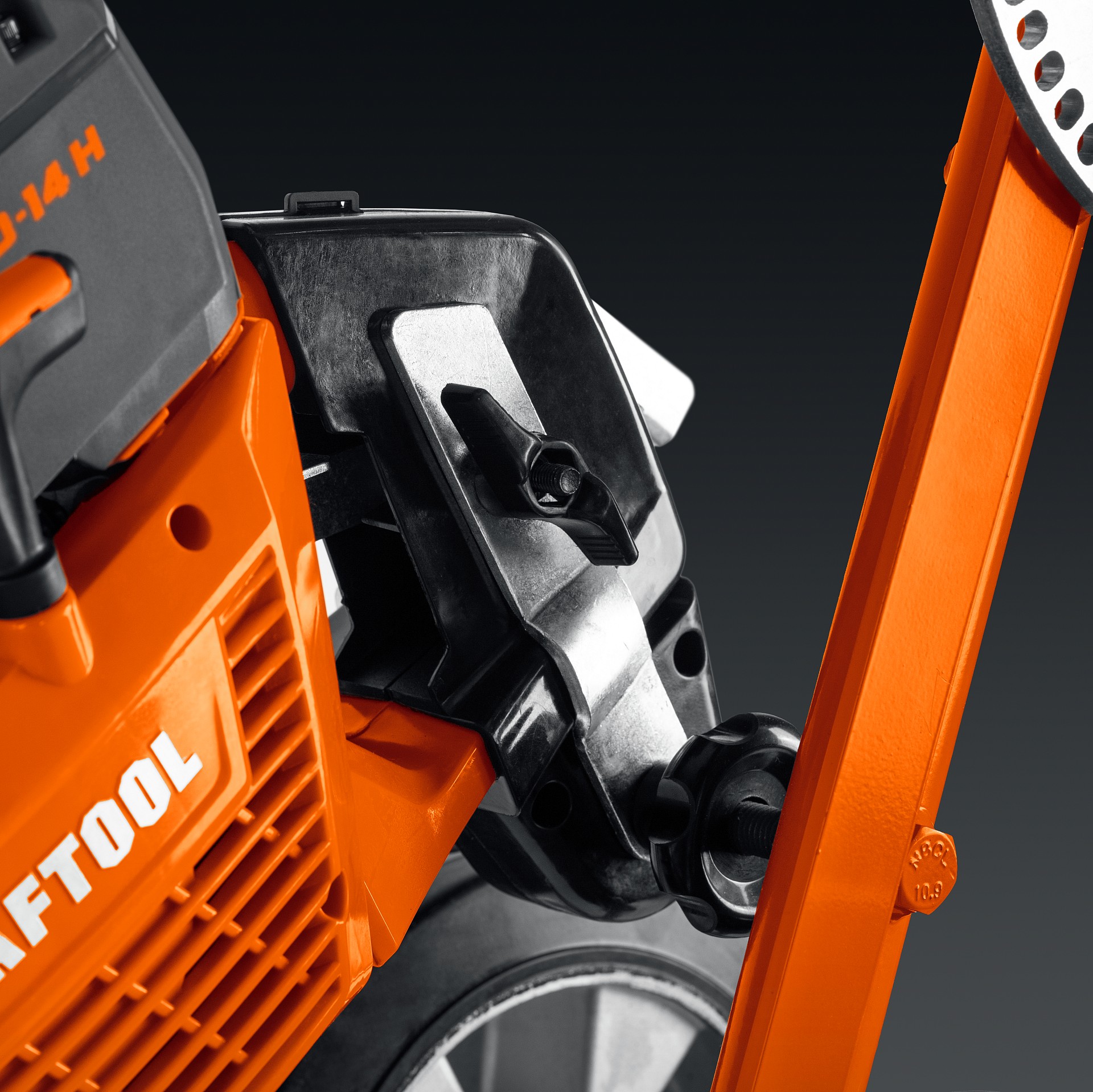 KRAFTOOL тележка (без бака) для бензорезов (K-001)