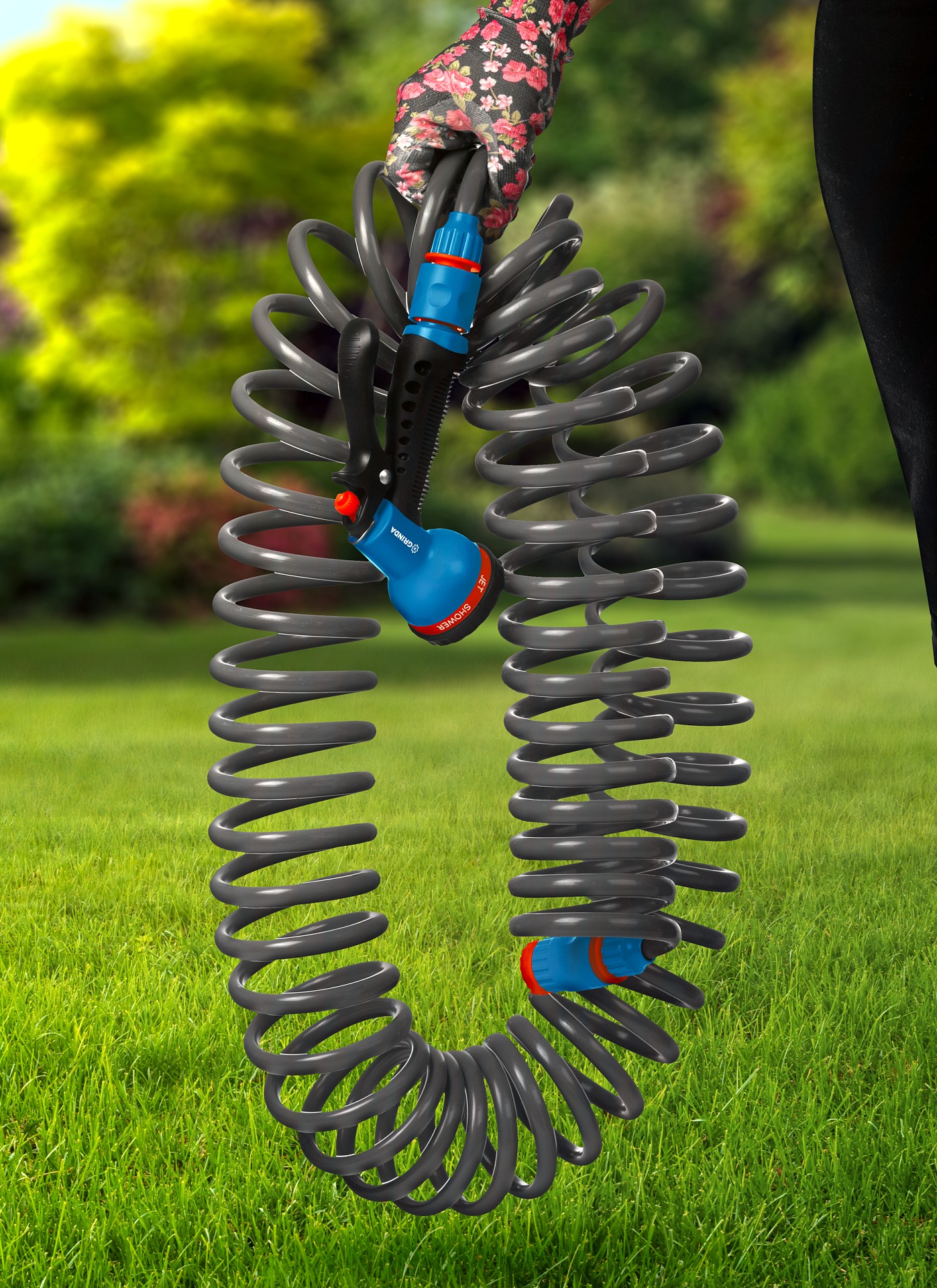 GRINDA спиральный шланг 3/8″ x 15 м, пистолет-распылитель, адаптеры, поливочный набор, PROLine (428495)