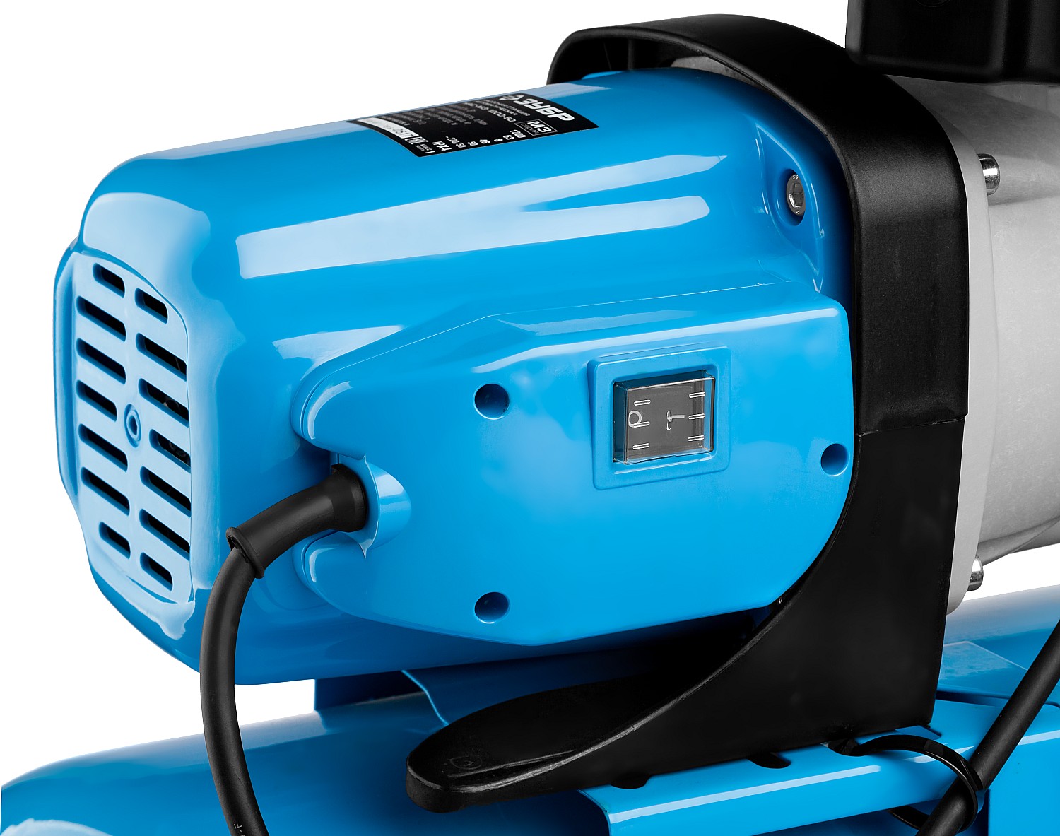 ЗУБР 1200 Вт, бак 50 л, автоматическая насосная станция (НАС-М3-1200-50)