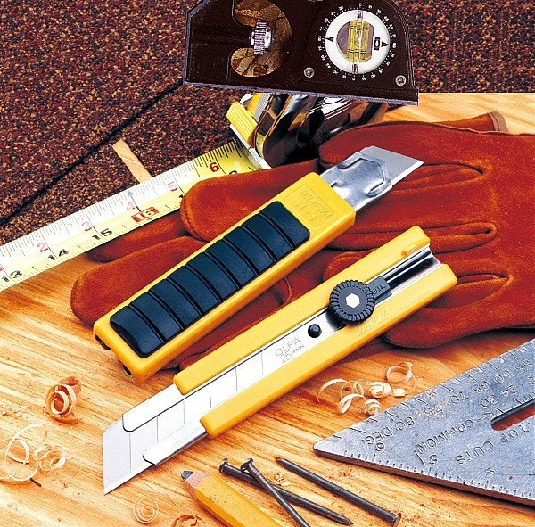 OLFA 25 мм, в комплекте с лезвиями EXCEL BLACK 5 шт, нож (OL-H-1BB/5BB )