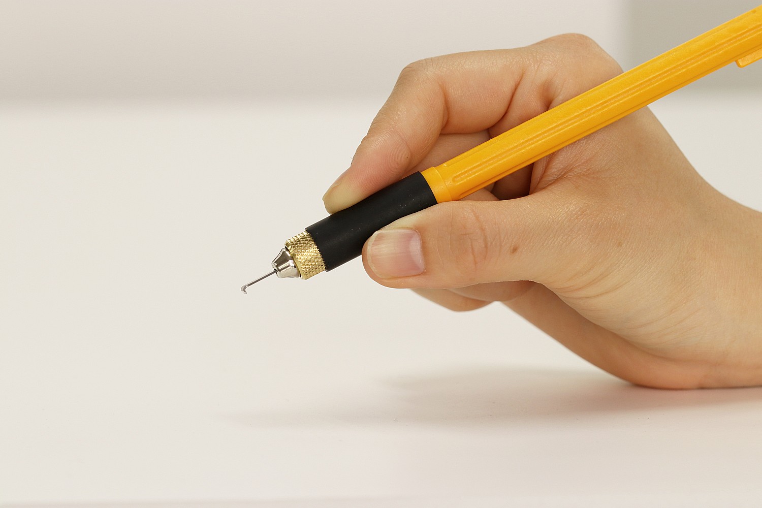 OLFA с профильными лезвиями 6 мм, 4 шт, перовой нож (OL-AK-4)