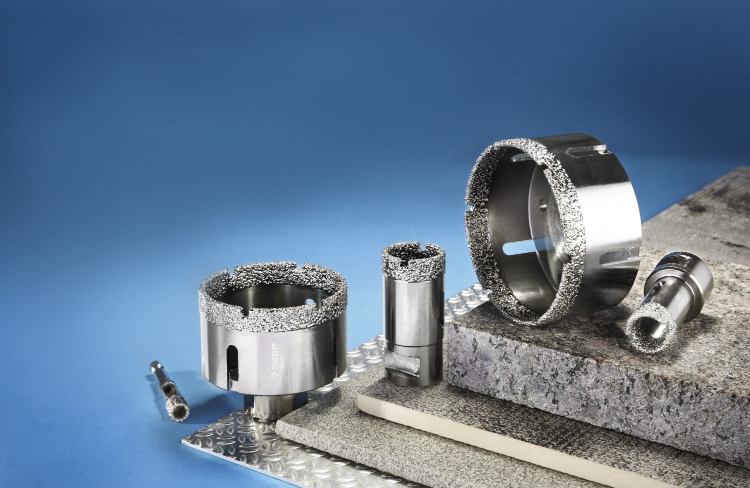 ЗУБР АВК, d 12 мм, (HEX 1/4″, 15 мм кромка), вакуумное алмазное трубчатое сверло, Профессионал (29865-12)