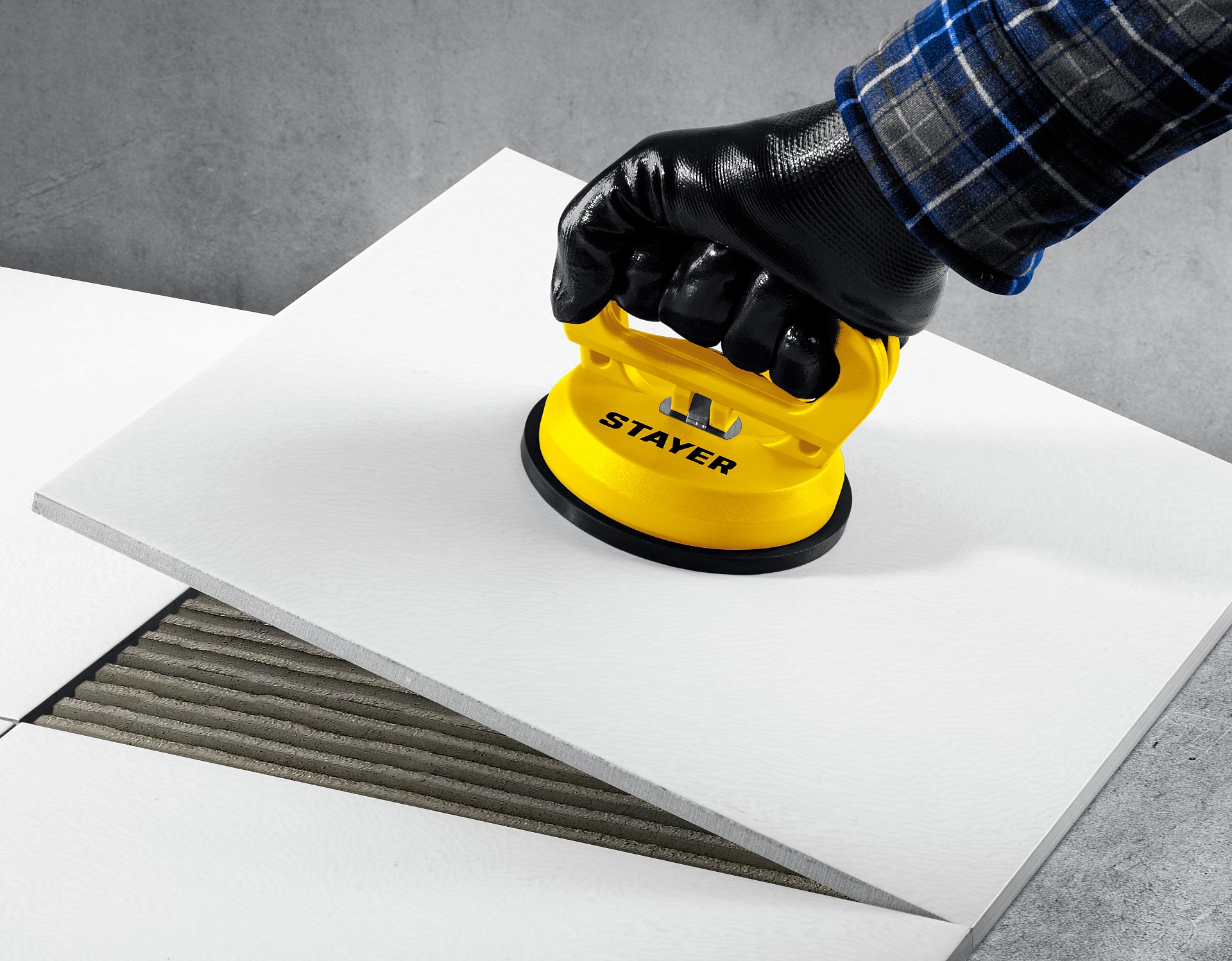 STAYER MAXLift, 40 кг, пластмассовый, одинарный, стеклодомкрат на присоске (33718-1)