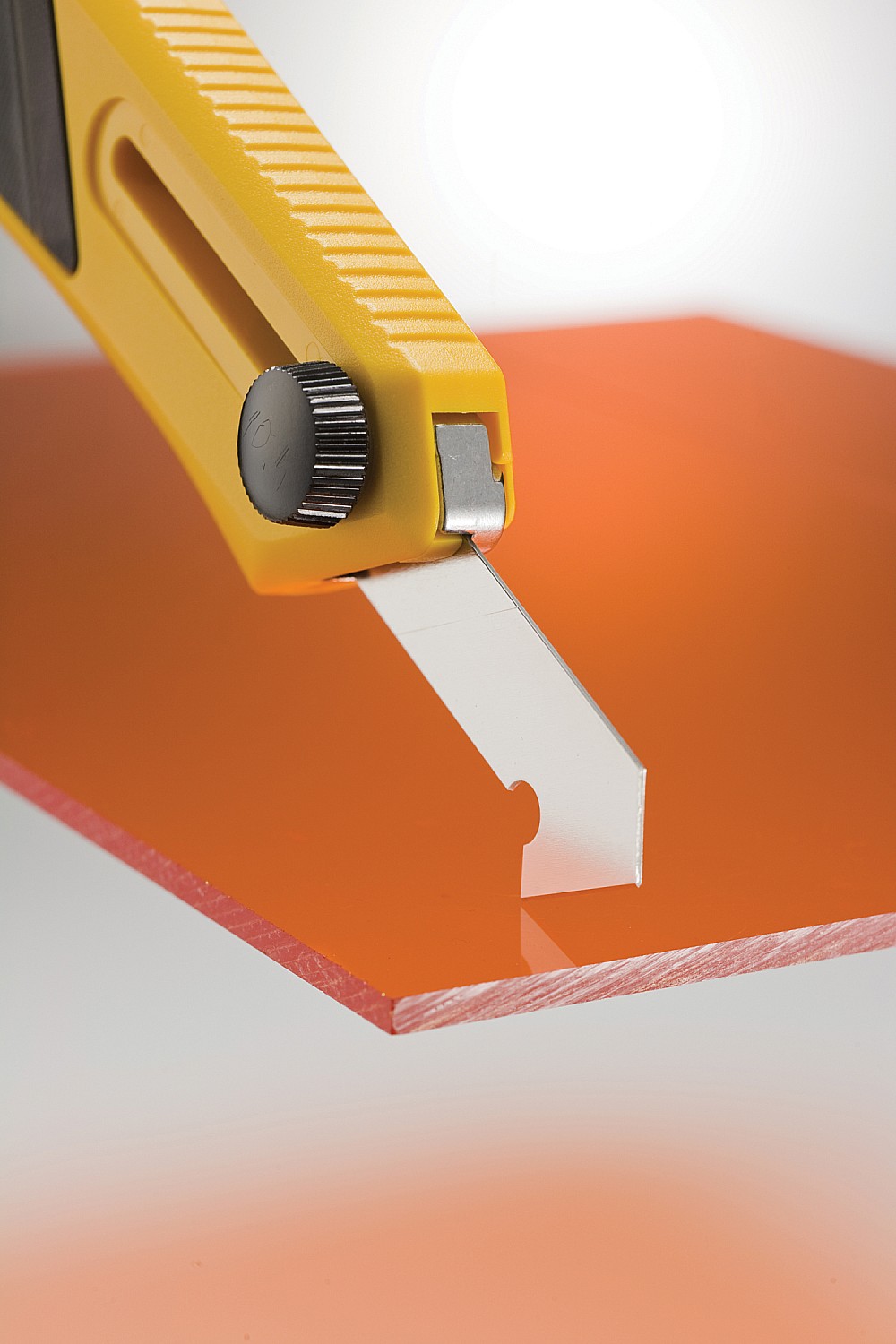 OLFA 13 мм, для пластика, усиленный резак (OL-PC-L)