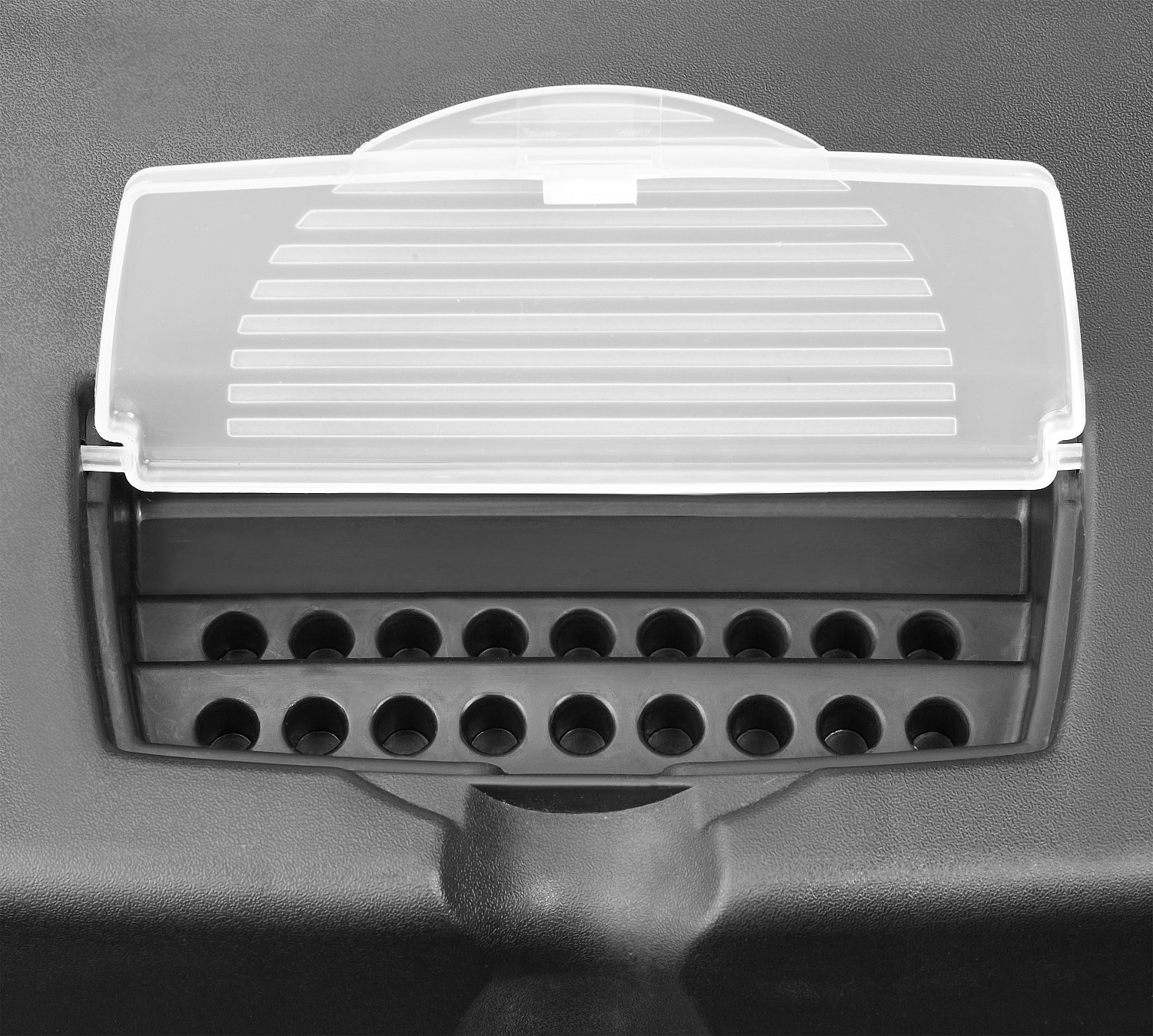 STAYER VEGA-24, 610 х 320 х 300 мм, (24″), пластиковый ящик для инструментов (38105-21)