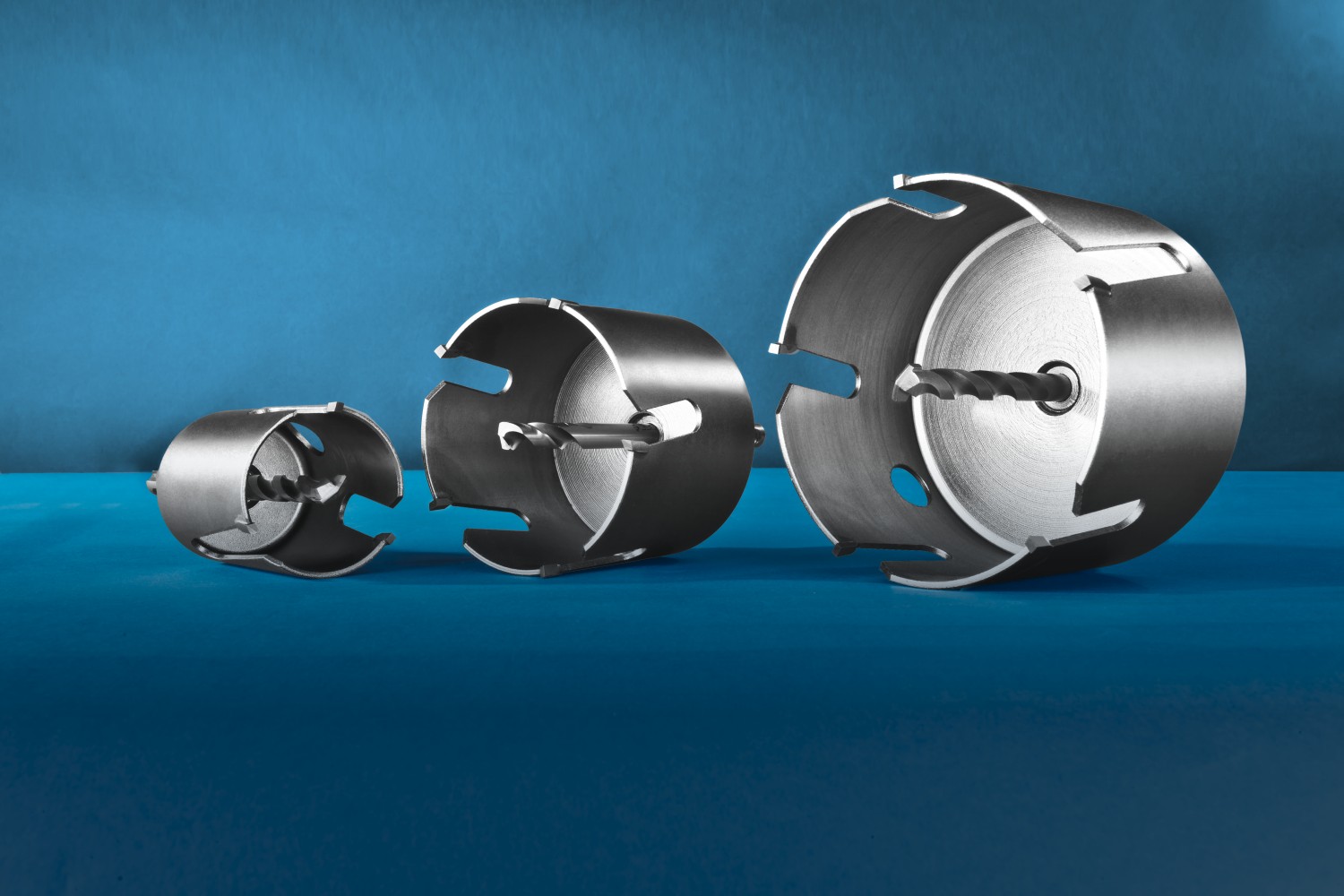 ЗУБР Проуниверсал, 25 мм, коронка с твердосплавными резцами, Профессионал (29514-25)