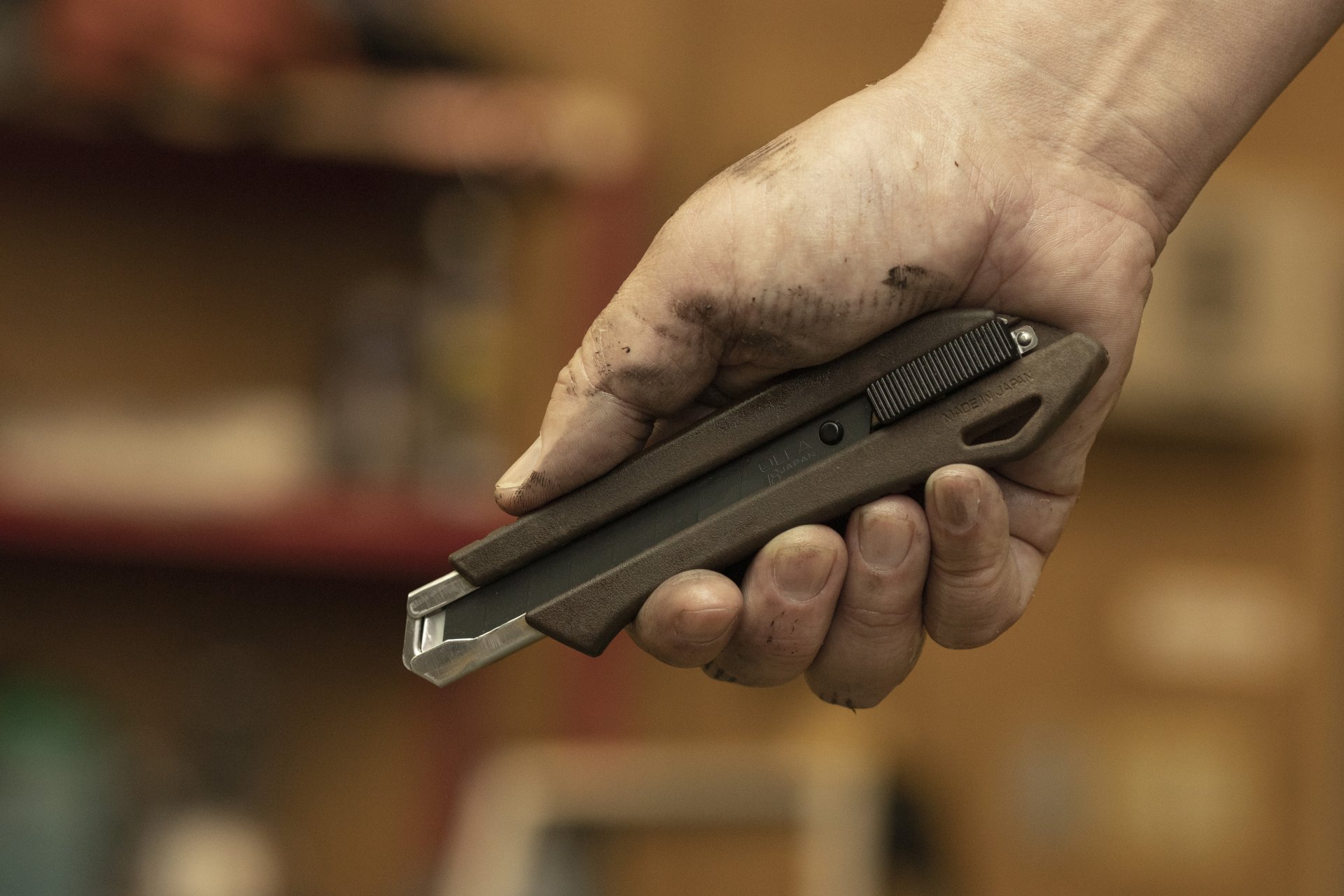 OLFA WOOD-PP Models 18 мм, с сегментированным лезвием, нож (OL-WD-AL)