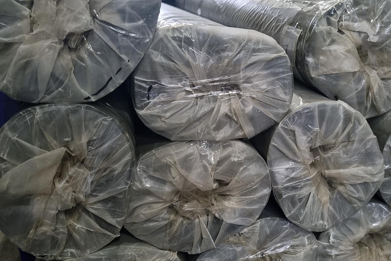 Монетка черная, Китай 1,0x5 м, 3мм