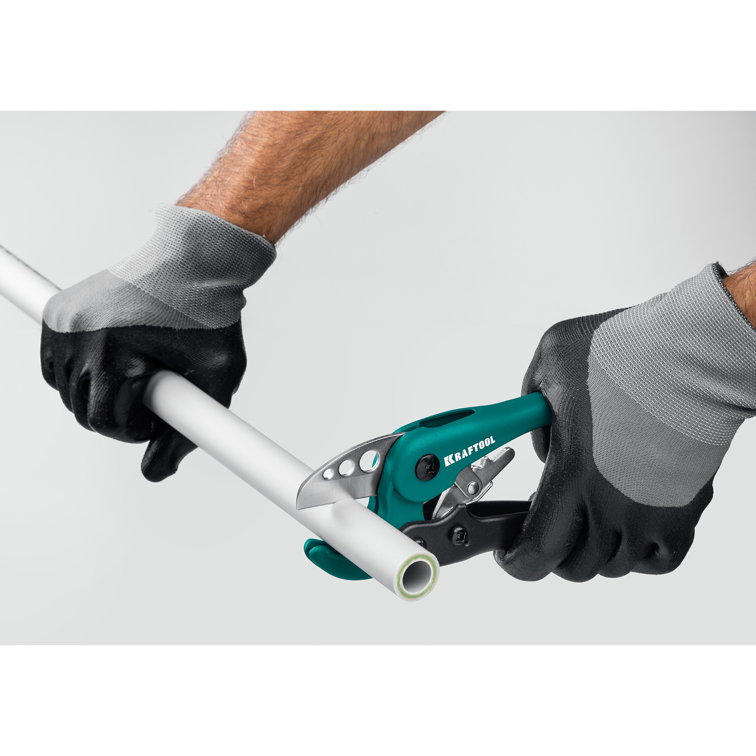 KRAFTOOL до 38 мм, высокоскоростной труборез по металлопластиковым и пластиковым трубам (23381-38)