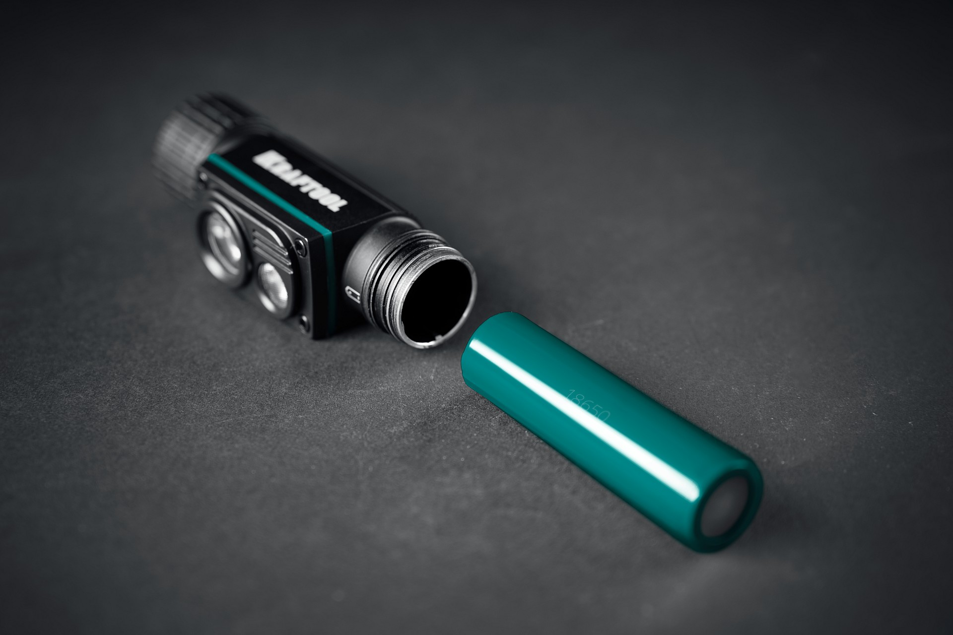 KRAFTOOL KH-7, 1000 лм, 4 режима, 3в1 аккумуляторный налобный/ручной фонарь, 2200мАч (56450)