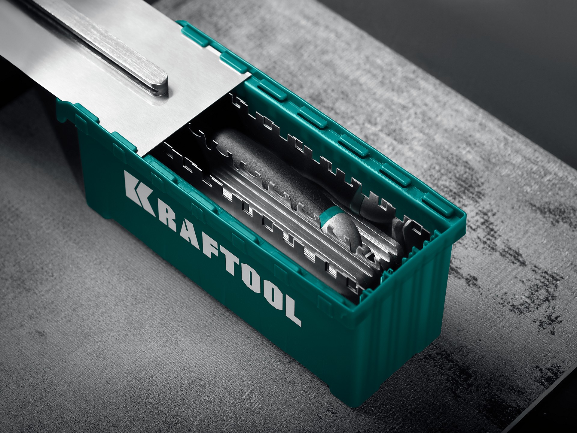 KRAFTOOL 280х115 мм (6шт) - 480х130 мм (6шт), набор нержавеющих гребенок со сменной 2к ручкой, в пластиковом кейсе (33268-H12)