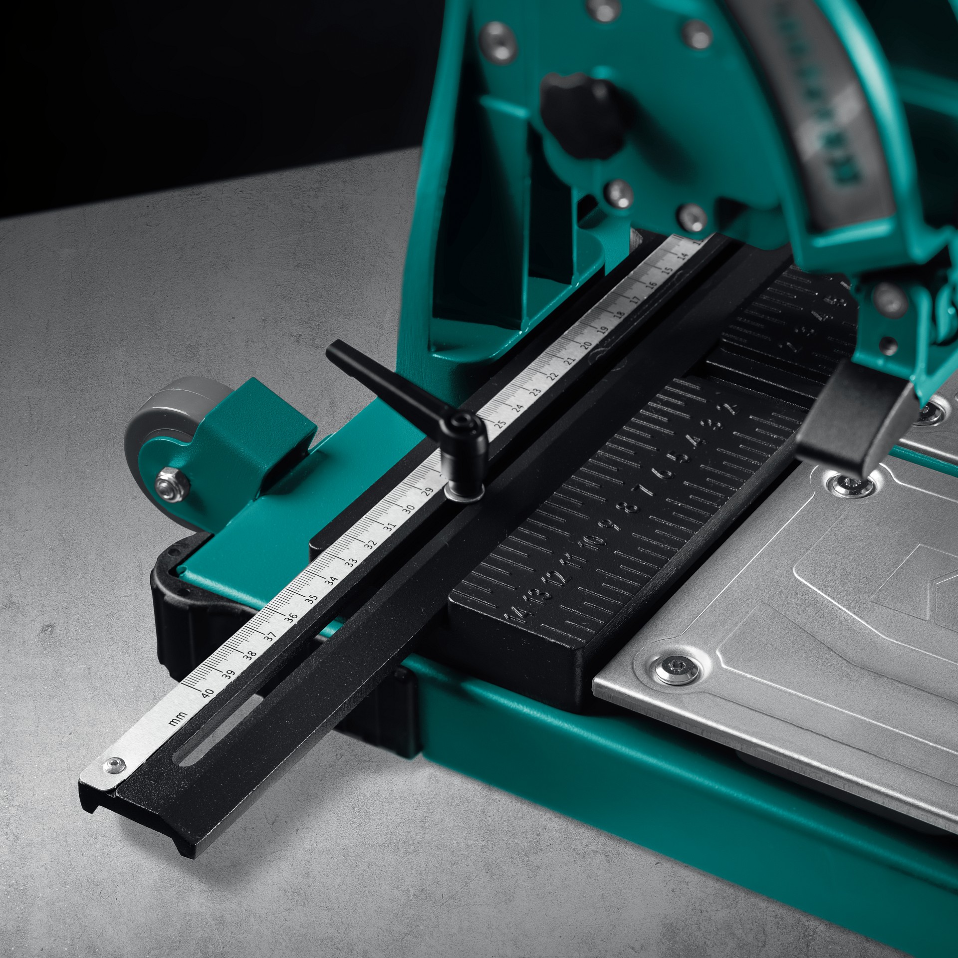 KRAFTOOL ULTRA-1200, профессиональный ручной плиткорез (33272-120)