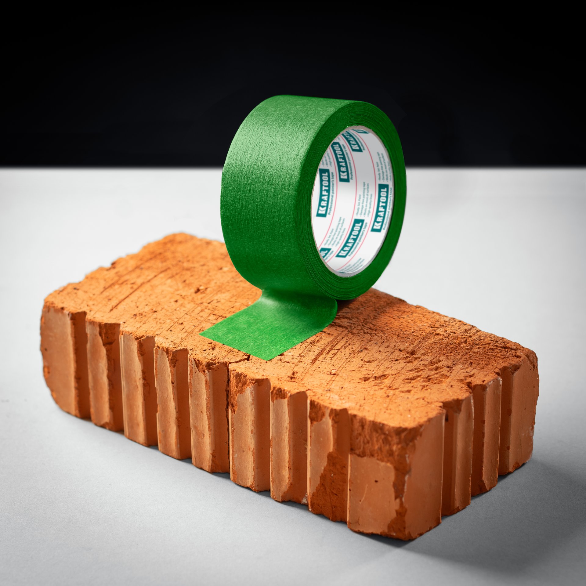 KRAFTOOL #300 Strong 48 мм х 30 м, для грубых и шероховатых поверхностей, малярная лента (12103-48)