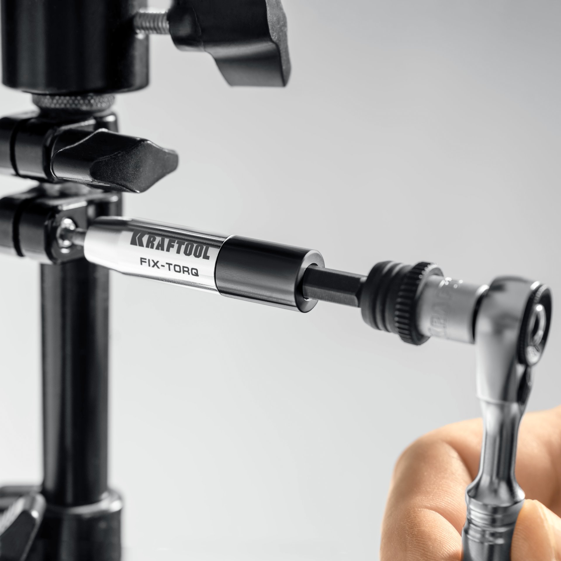 KRAFTOOL FIX-TORQ 5.0 Нм динамометрический адаптер для бит (64035-5.0)