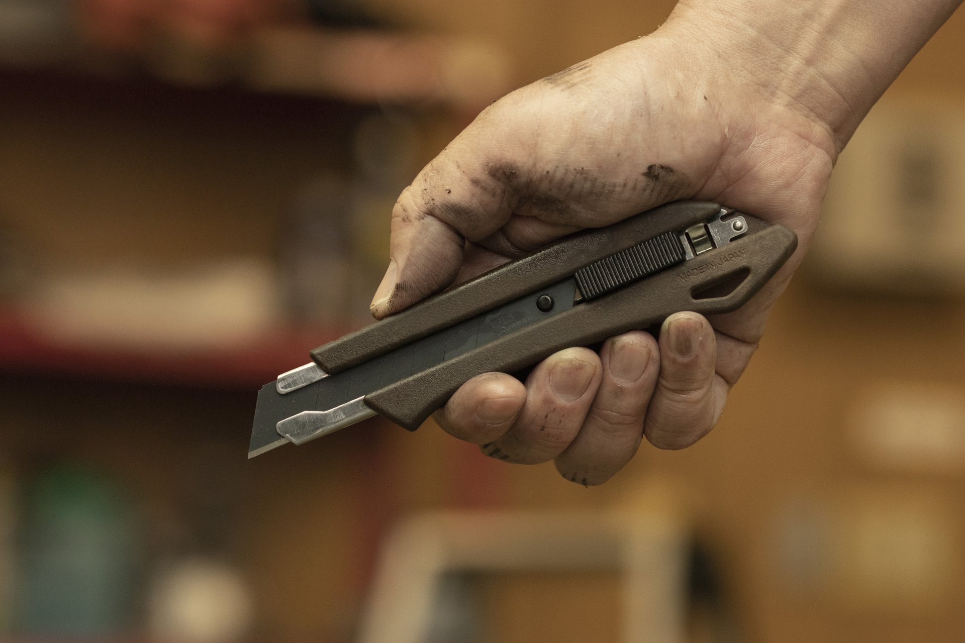 OLFA WOOD-PP Models 18 мм, с сегментированным лезвием, нож (OL-WD-AL)