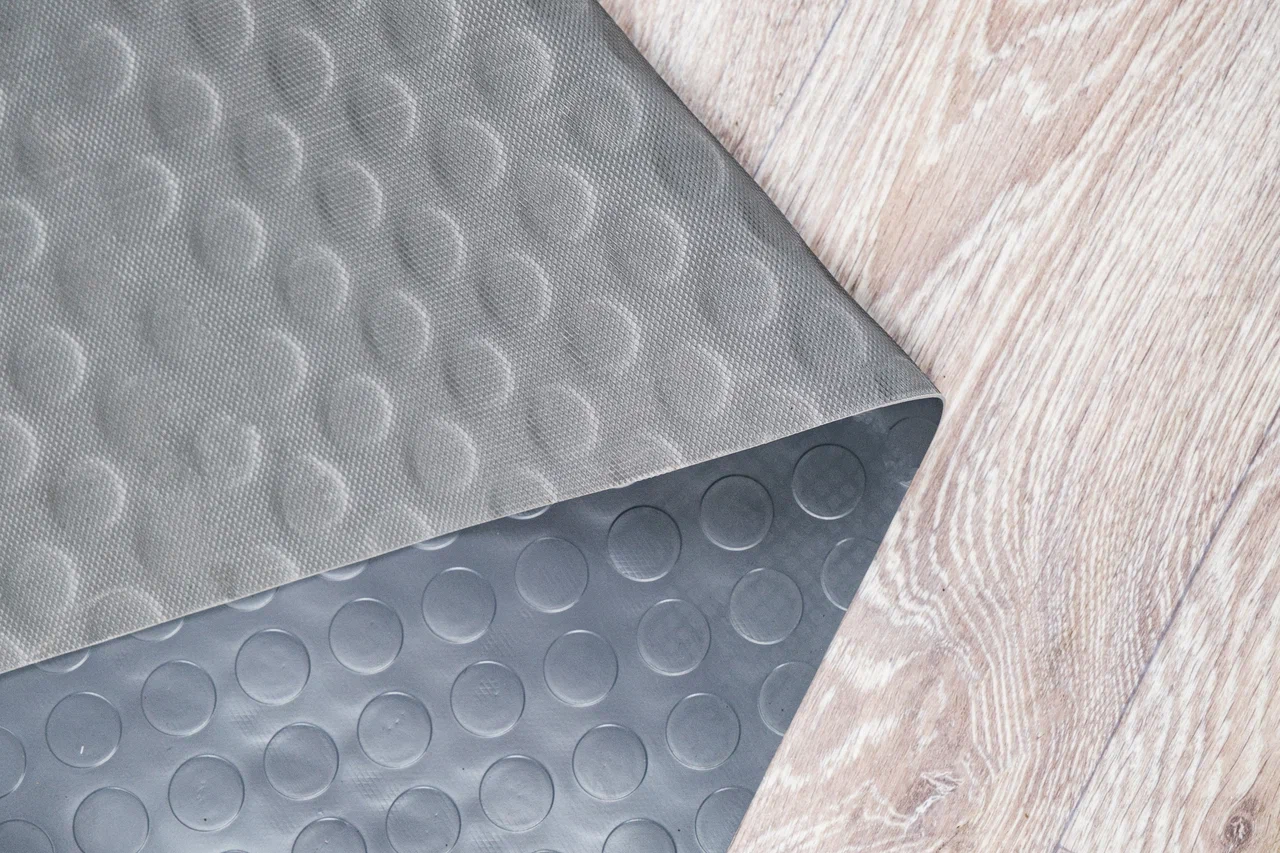 ПВХ «Монетка» 1,2x15 м серый