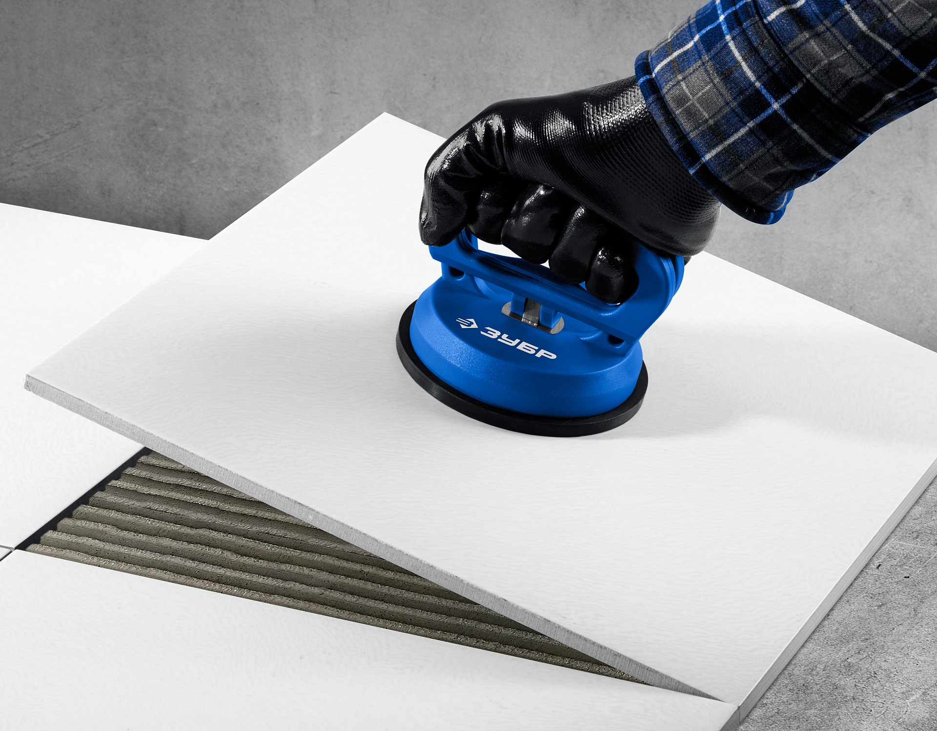 ЗУБР 40 кг, пластмассовый, одинарный, стеклодомкрат на присоске, Профессионал (3372-1)