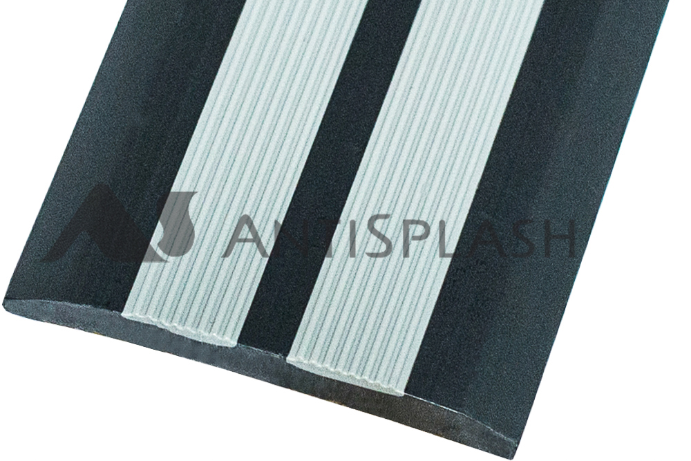 Двухцветный противоскользящий профиль 40x910 мм 04 черный/серый